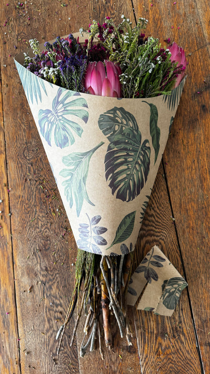 Red Print Bouquet Drop-In Carry Bag 2 (pack of 20)
